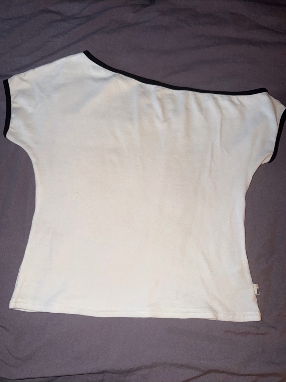 BDG White Off-Shoulder Short Sleeve Top with Black Trim
